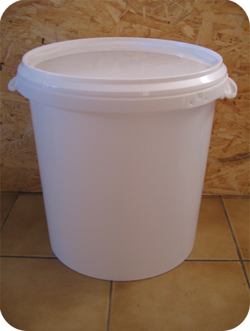 Seau plastique alimentaire pour toilette sèche 30 litres